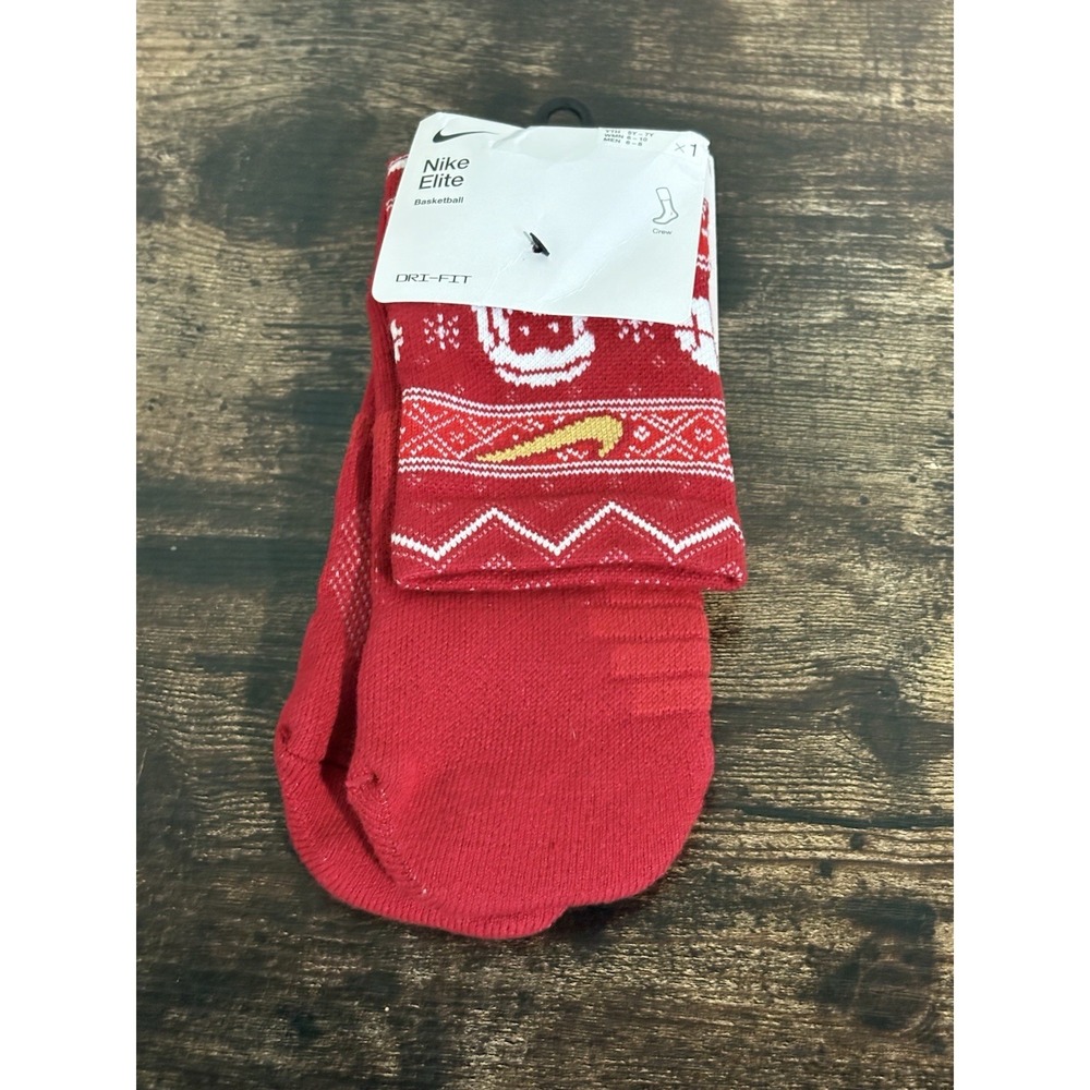 New Nike Elite Dri-Fit Christmas Basketball Socks Red 5Y-7Y Women 6-10 Men 6-8‎